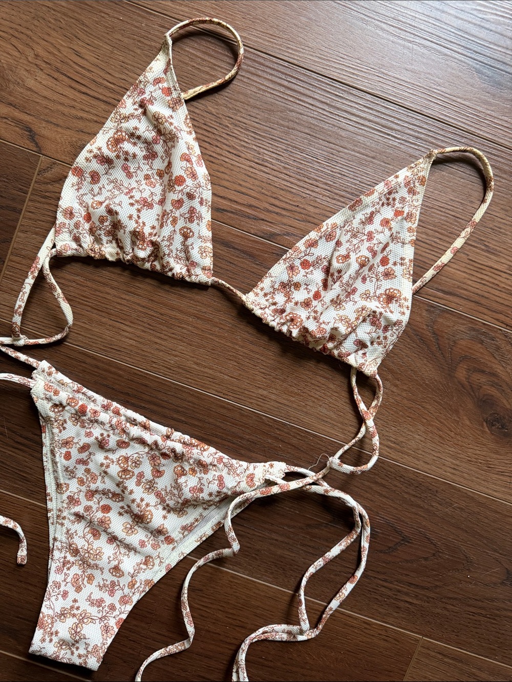 True Tone Tanning Floral Tie Bikini Set - S/M - Picture 5 of 12